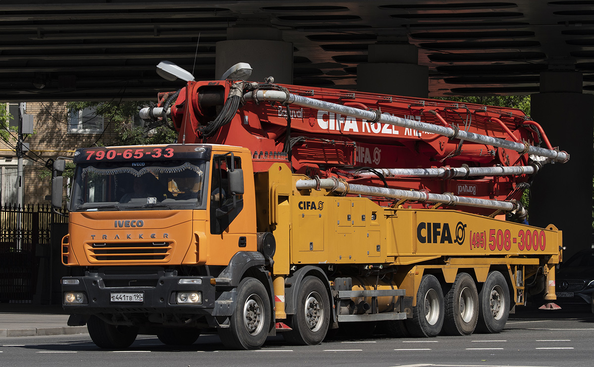 Московская область, № Е 441 ТВ 190 — IVECO Trakker ('2004)