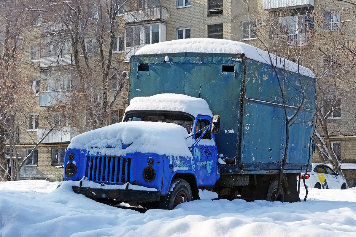 Саратовская область, № Н 877 ЕР 64 — ГАЗ-53-12