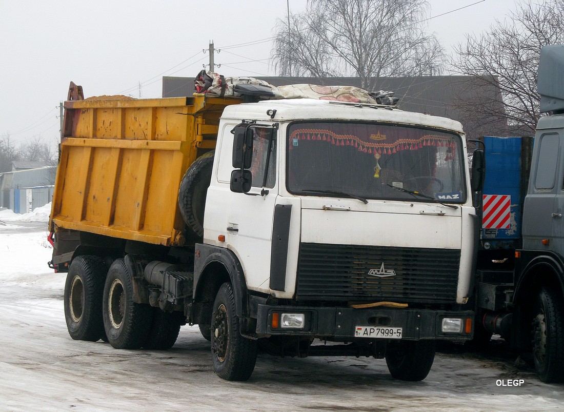 Минская область, № АР 7999-5 — МАЗ-5516 (общая модель)