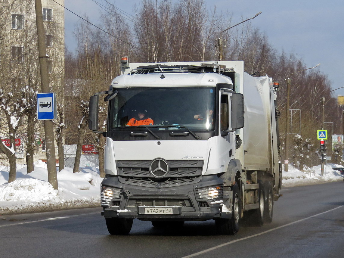 Кировская область, № А 742 РТ 43 — Mercedes-Benz Actros ('2018) 2836