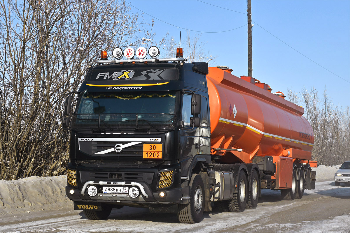 Саха (Якутия), № Х 888 КН 14 — Volvo ('2010) FMX.460 [X9P]