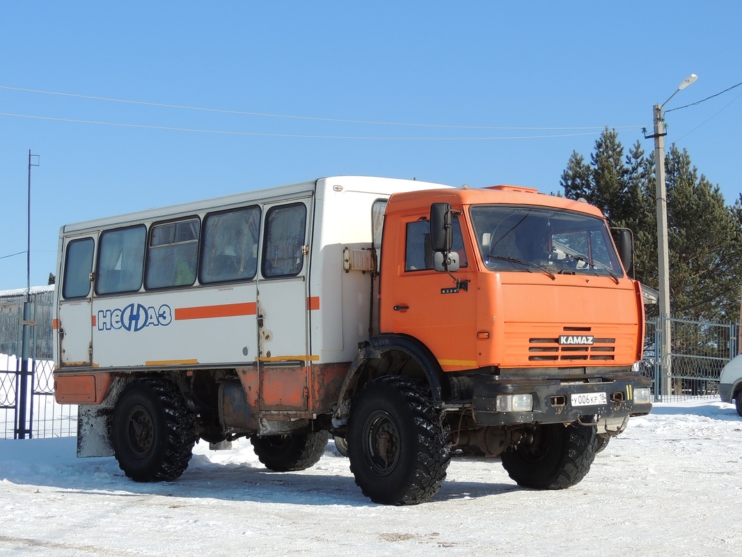 Удмуртия, № У 006 КР 18 — КамАЗ-4326-15 [43260R]