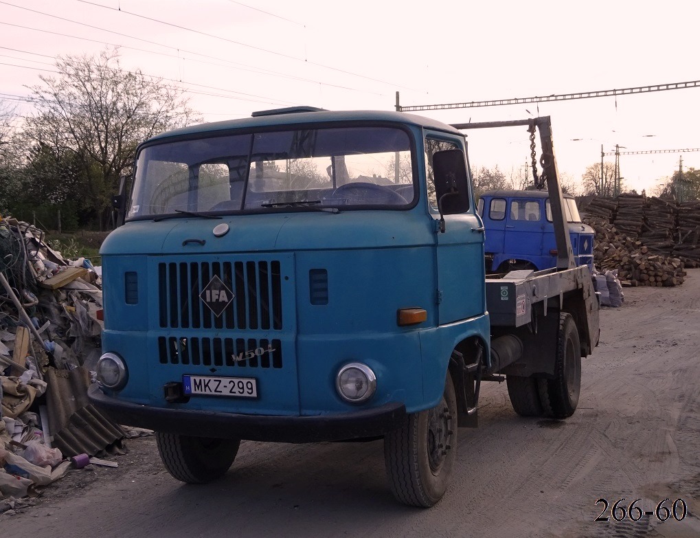 Венгрия, № MKZ-299 — IFA W50L/K