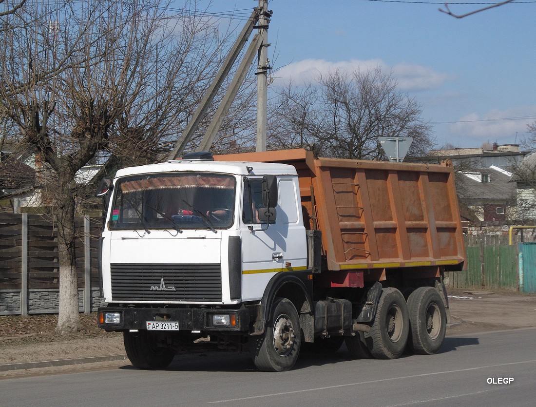 Минская область, № АР 3211-5 — МАЗ-5516 (общая модель)