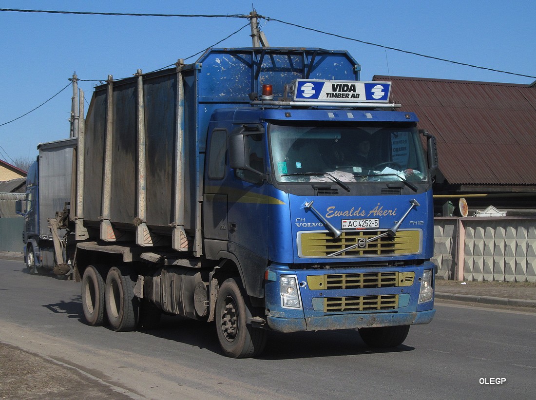 Минская область, № АС 4252-5 — Volvo ('2002) FH12.500