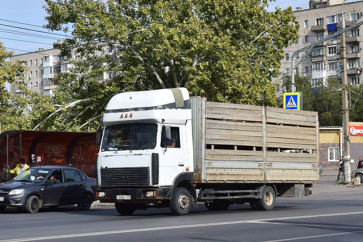 Астраханская область, № С 345 СС 30 — МАЗ-437030 "Зубрёнок"