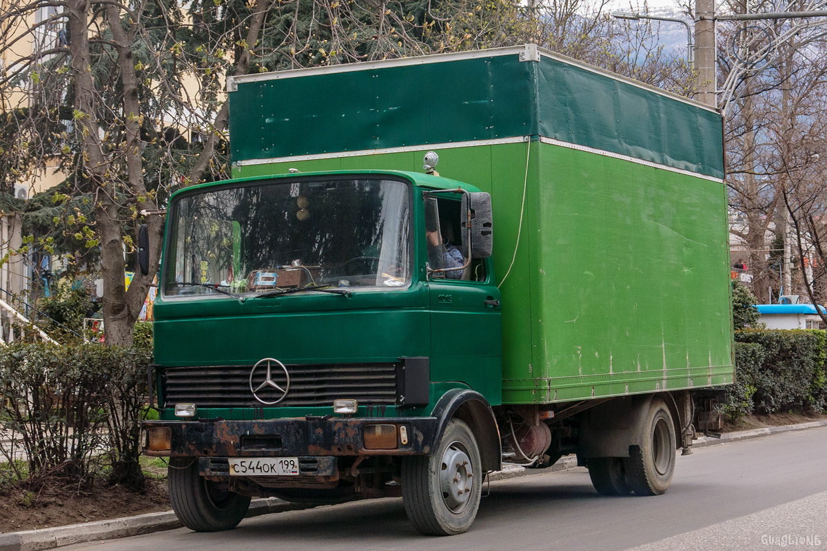 Крым, № С 544 ОК 199 — Mercedes-Benz LP (общ. мод.)