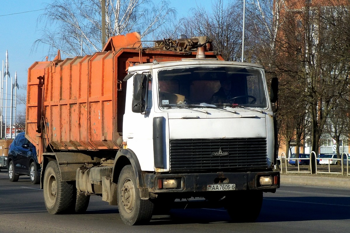 Могилёвская область, № АА 7606-6 — МАЗ-5337 (общая модель)