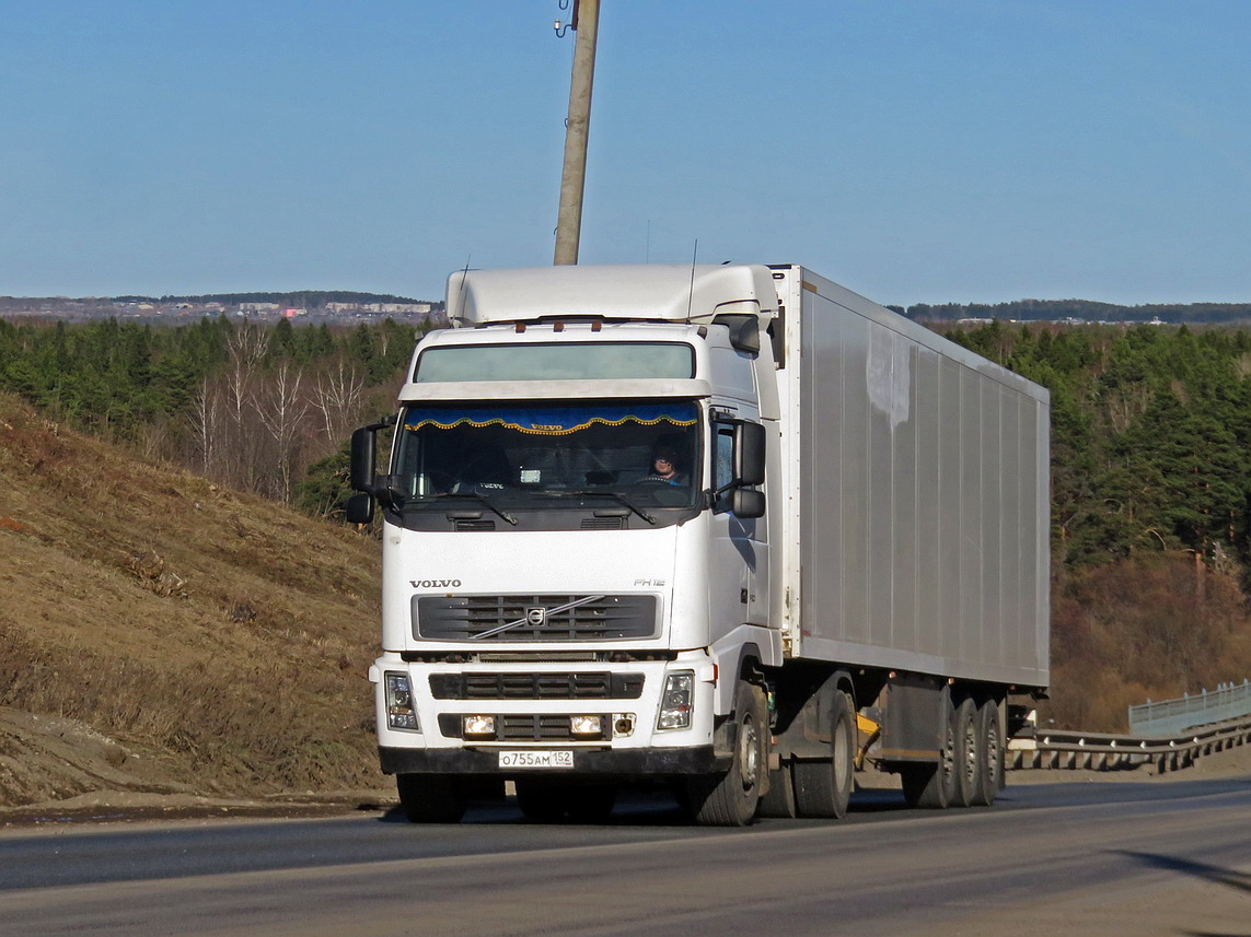 Нижегородская область, № О 755 АМ 152 — Volvo ('2002) FH12.420