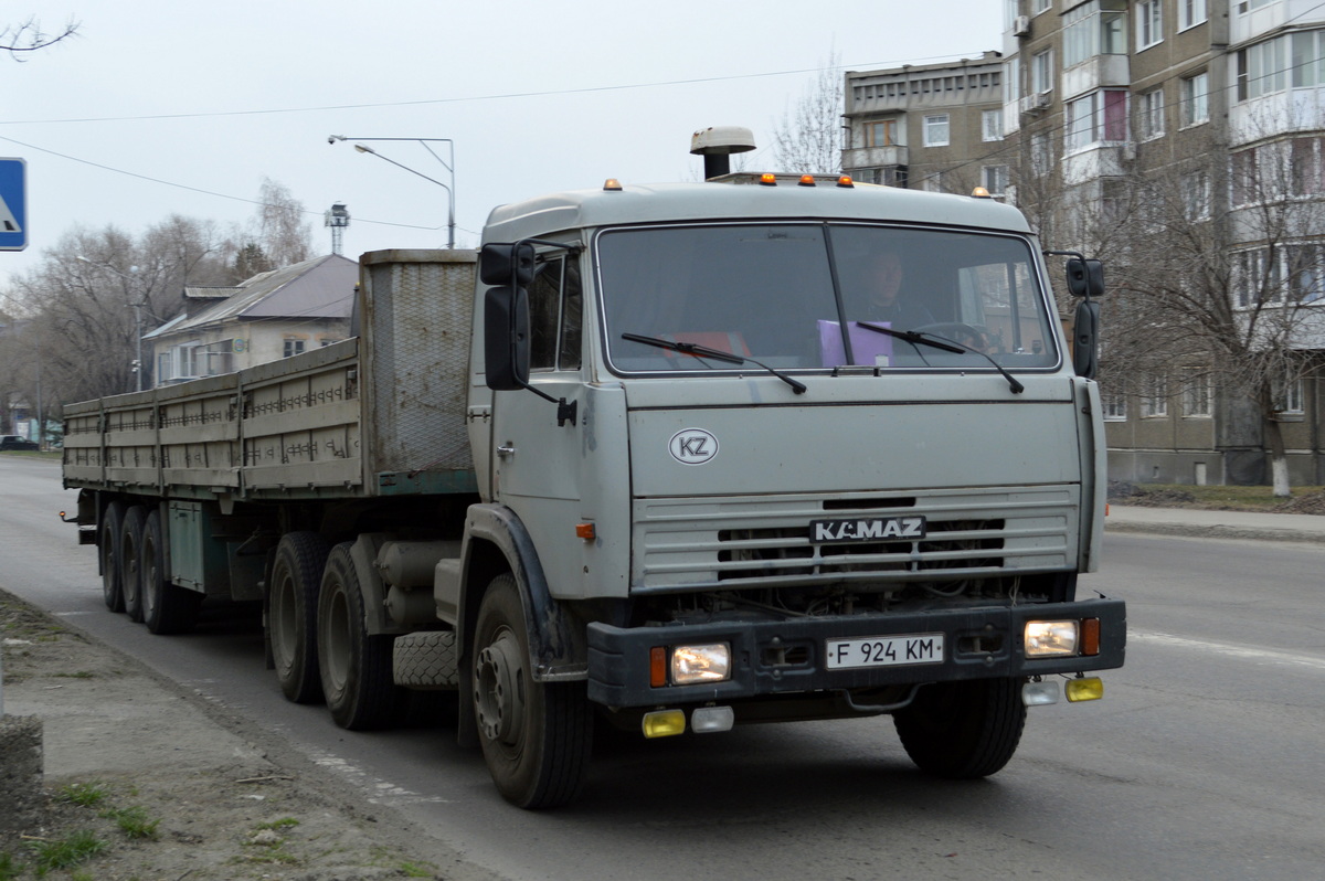 Восточно-Казахстанская область, № F 924 KM — КамАЗ-54115 (общая модель)