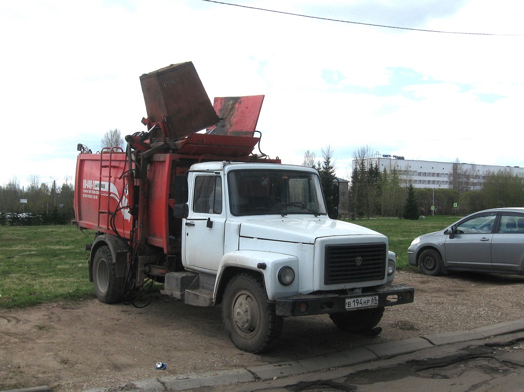 Тверская область, № В 194 НР 69 — ГАЗ-3309