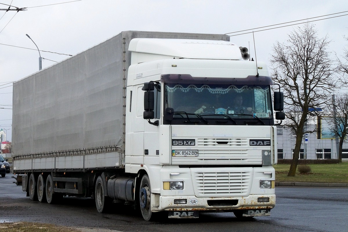 Ровненская область, № ВК 8562 ВВ — DAF 95XF FT