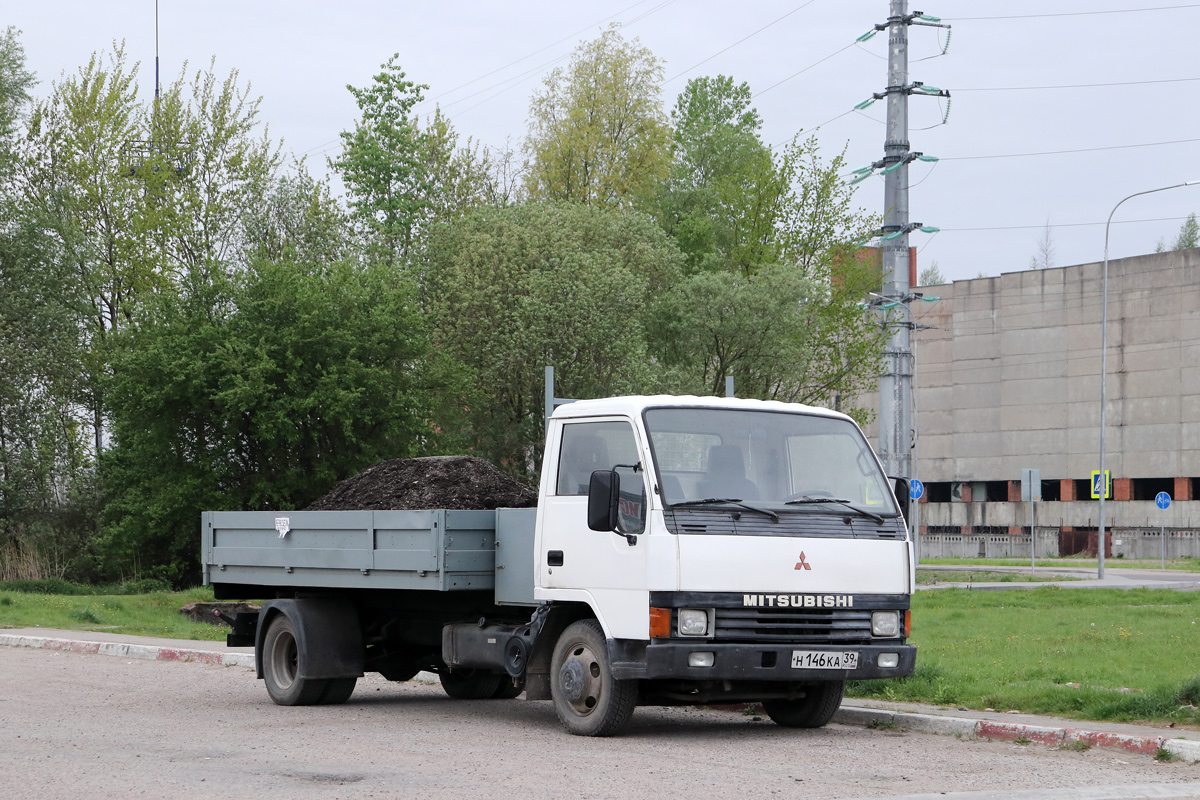 Калининградская область, № Н 146 КА 39 — Mitsubishi Fuso Canter