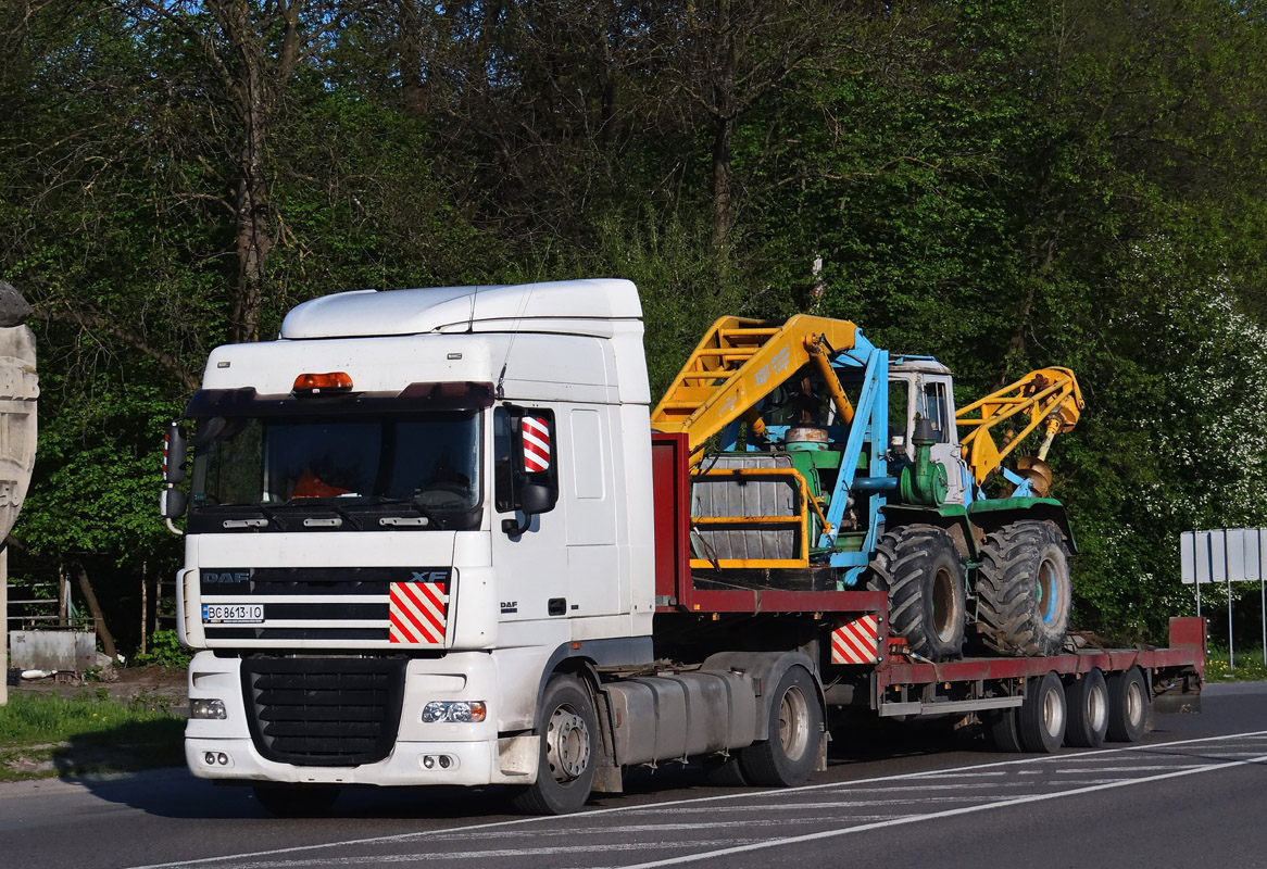 Львовская область, № ВС 8613 ІО — DAF XF105 FT; Львовская область, № (UA14) Б/Н СТ 0005 — Т-150К