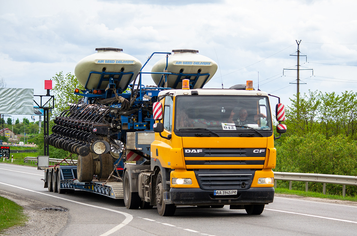 Киев, № АА 3945 РТ — DAF CF85 FT