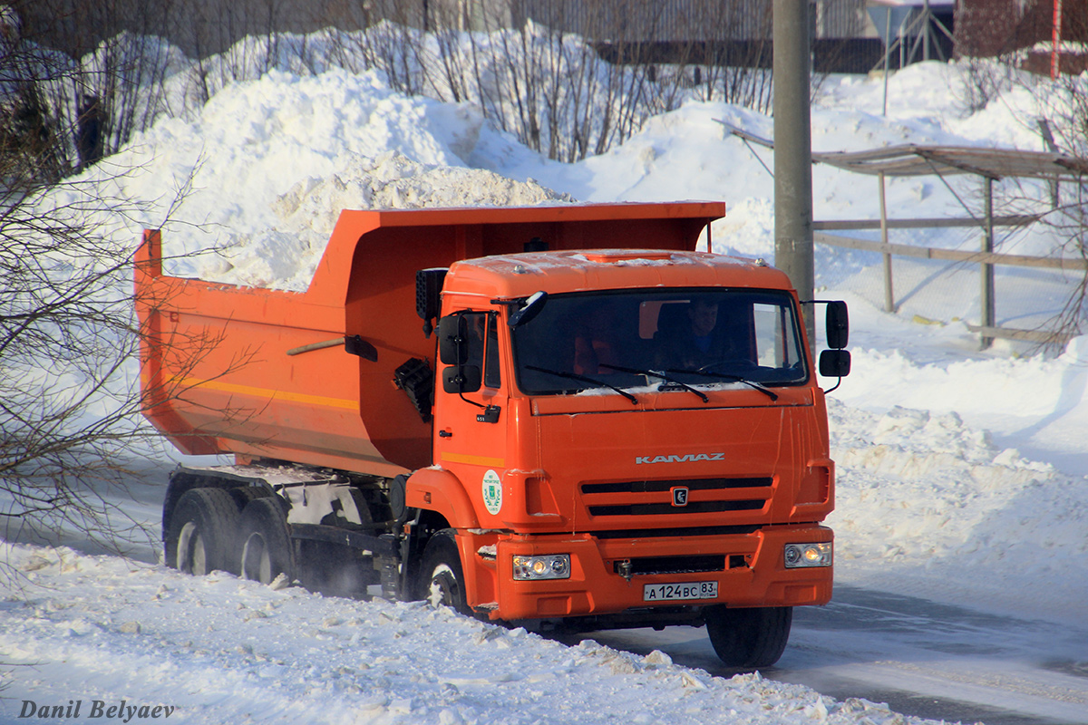 Ненецкий автономный округ, № А 124 ВС 83 — КамАЗ-65115-L4