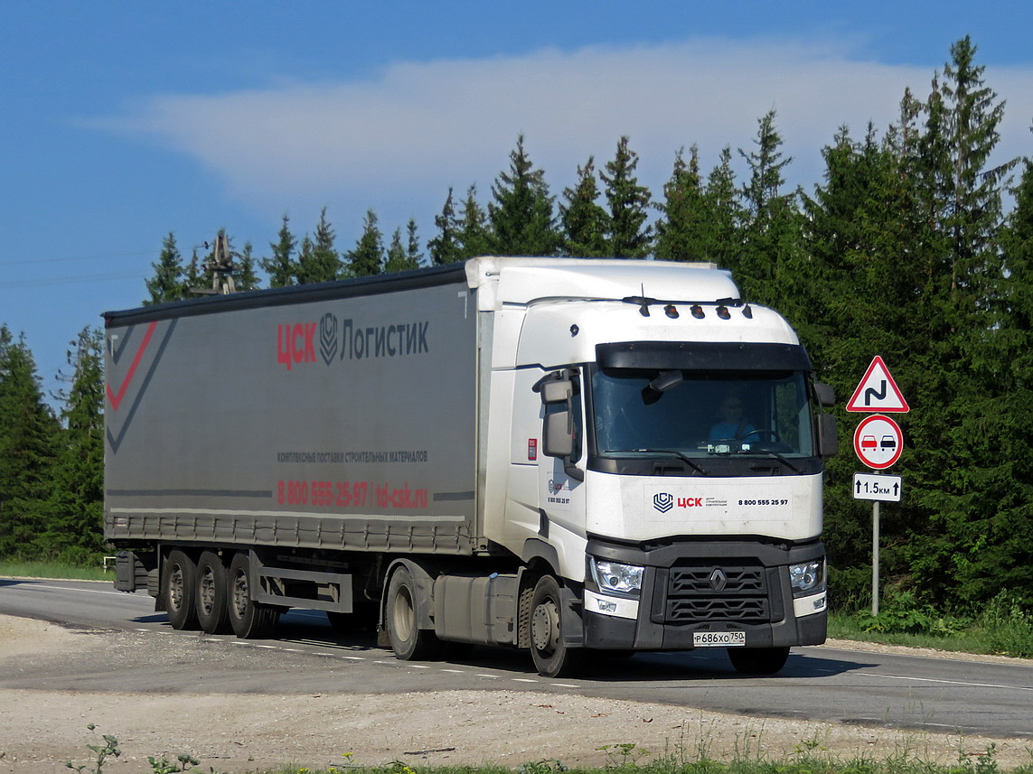 Московская область, № Р 686 ХО 750 — Renault T-Series ('2013)