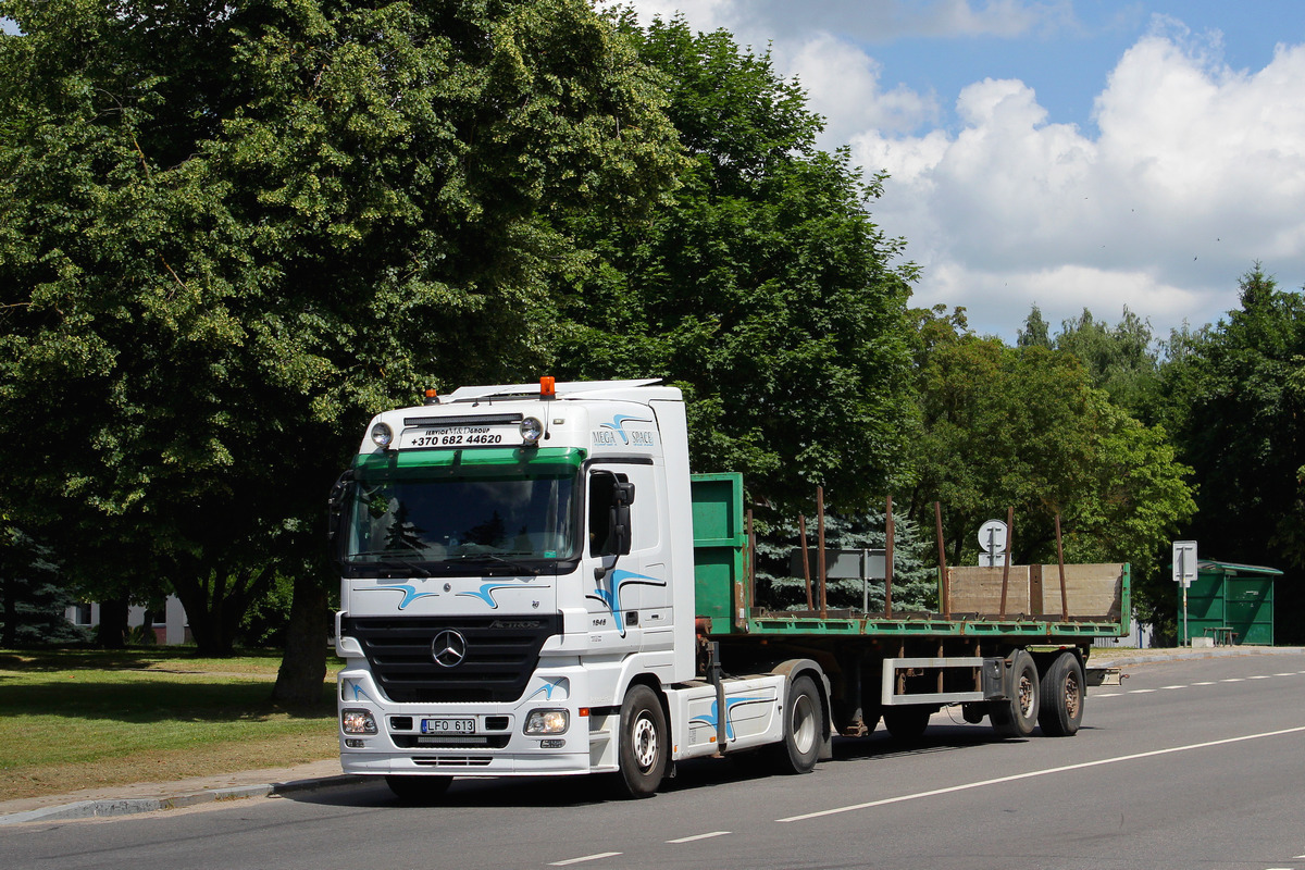 Литва, № LFO 613 — Mercedes-Benz Actros ('2003) 1846