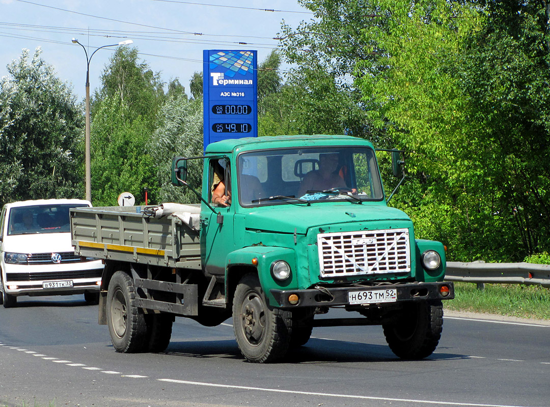 Нижегородская область, № Н 693 ТМ 52 — ГАЗ-33073