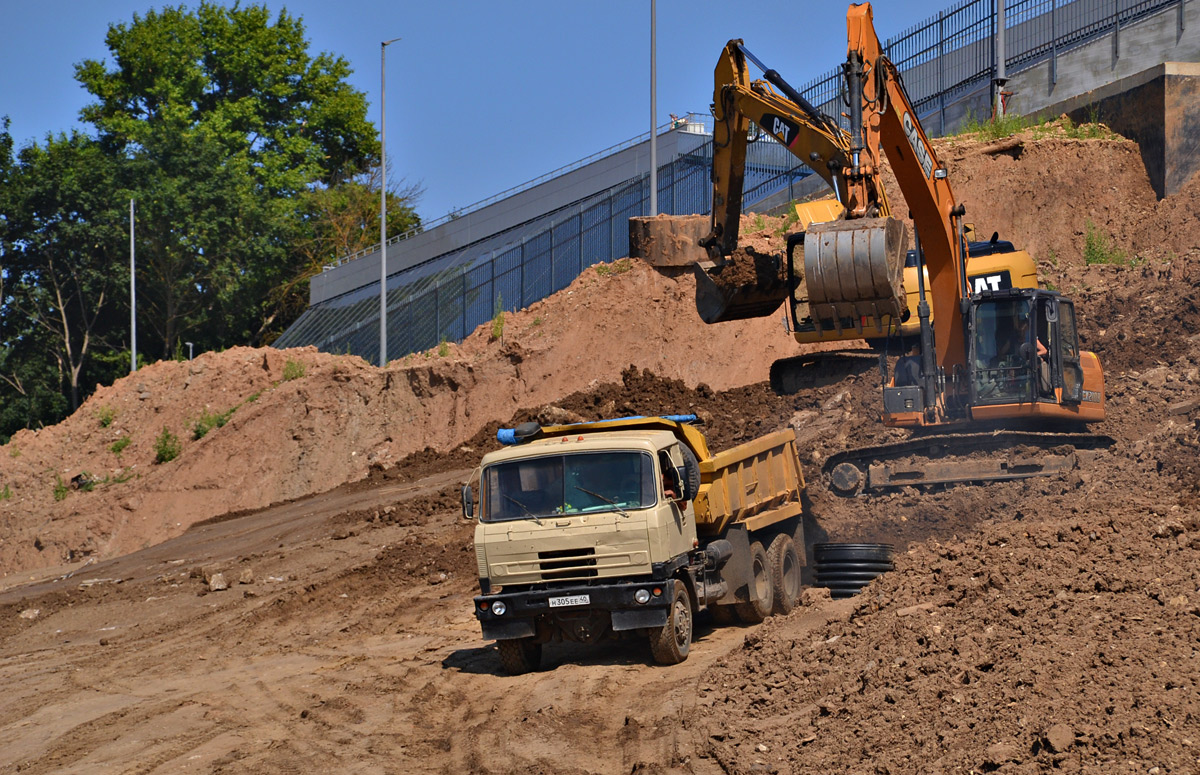 Калужская область, № Н 305 ЕЕ 40 — Tatra 815 S1