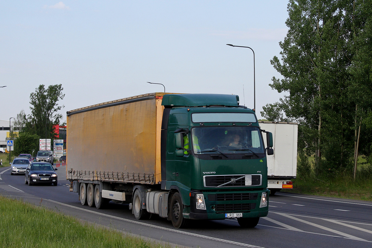 Литва, № LRO 966 — Volvo ('2002) FH12.440