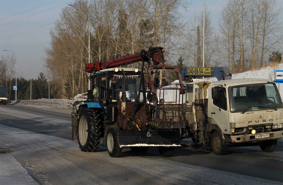 Красноярский край, № 0949 КР 24 — Беларус-920