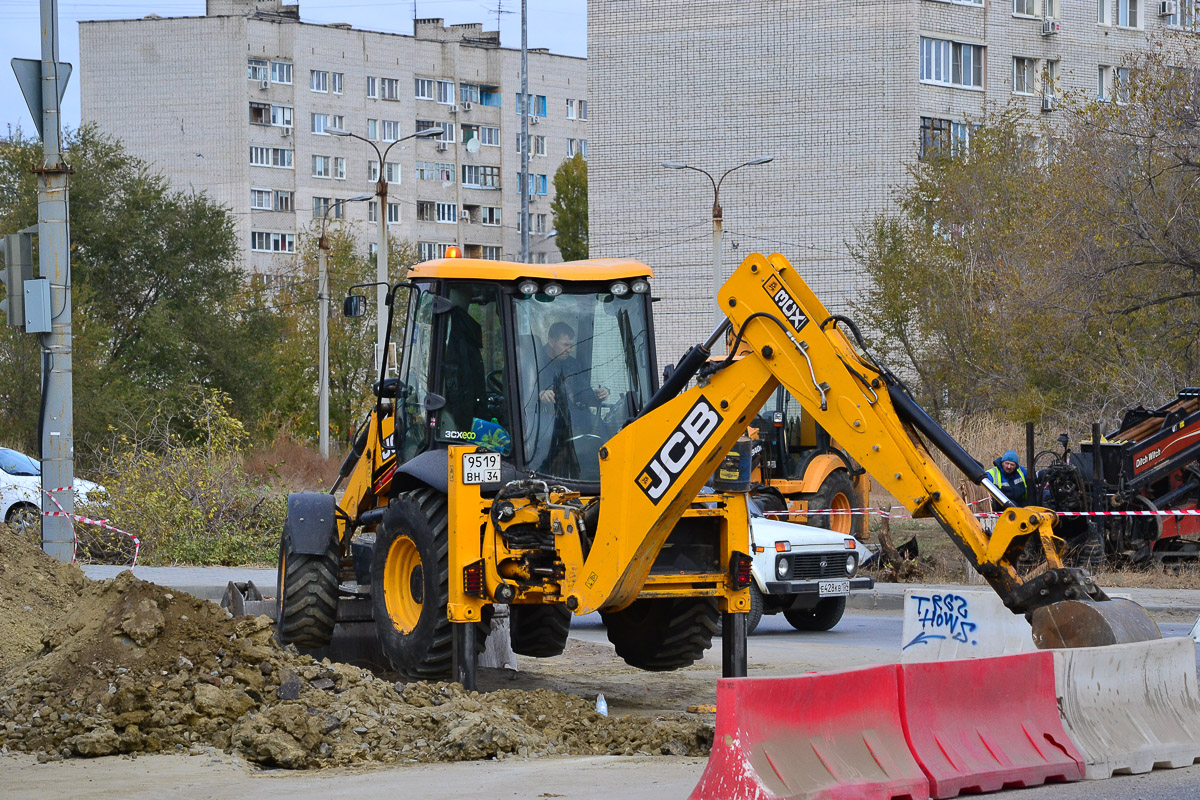 Волгоградская область, № 9519 ВН 34 — JCB 3CX