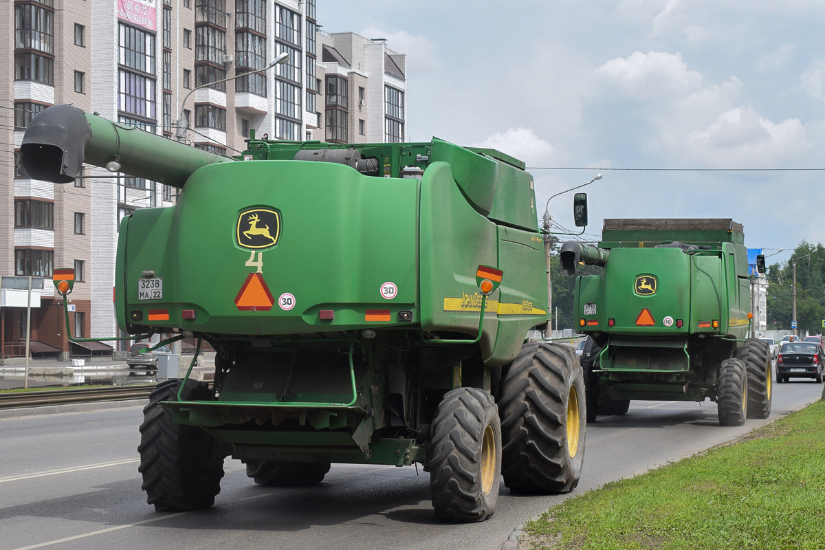 Алтайский край, № 4 — John Deere 9660 STS; Алтайский край, № 2718 АС 22 — John Deere 9660 STS