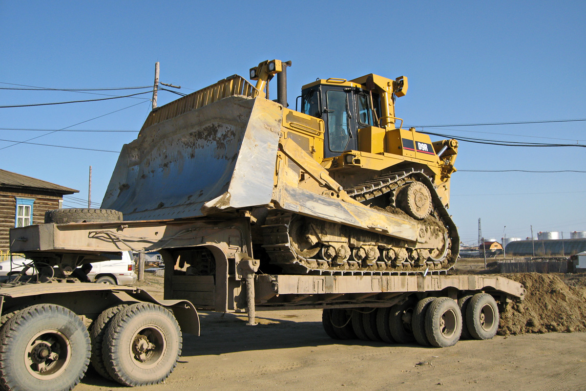 Саха (Якутия), № (14) Б/Н СТ 0014 — Caterpillar D9