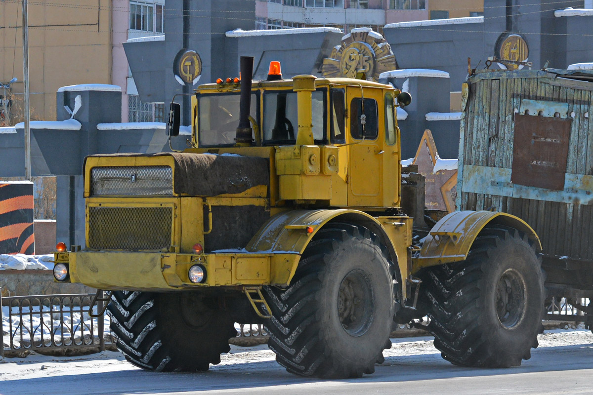 Саха (Якутия), № 7792 РК 14 — К-700А, К-701