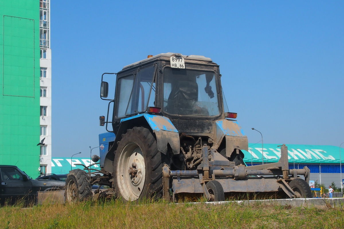 Ханты-Мансийский автоном.округ, № 8997 НВ 86 — Беларус-82.1