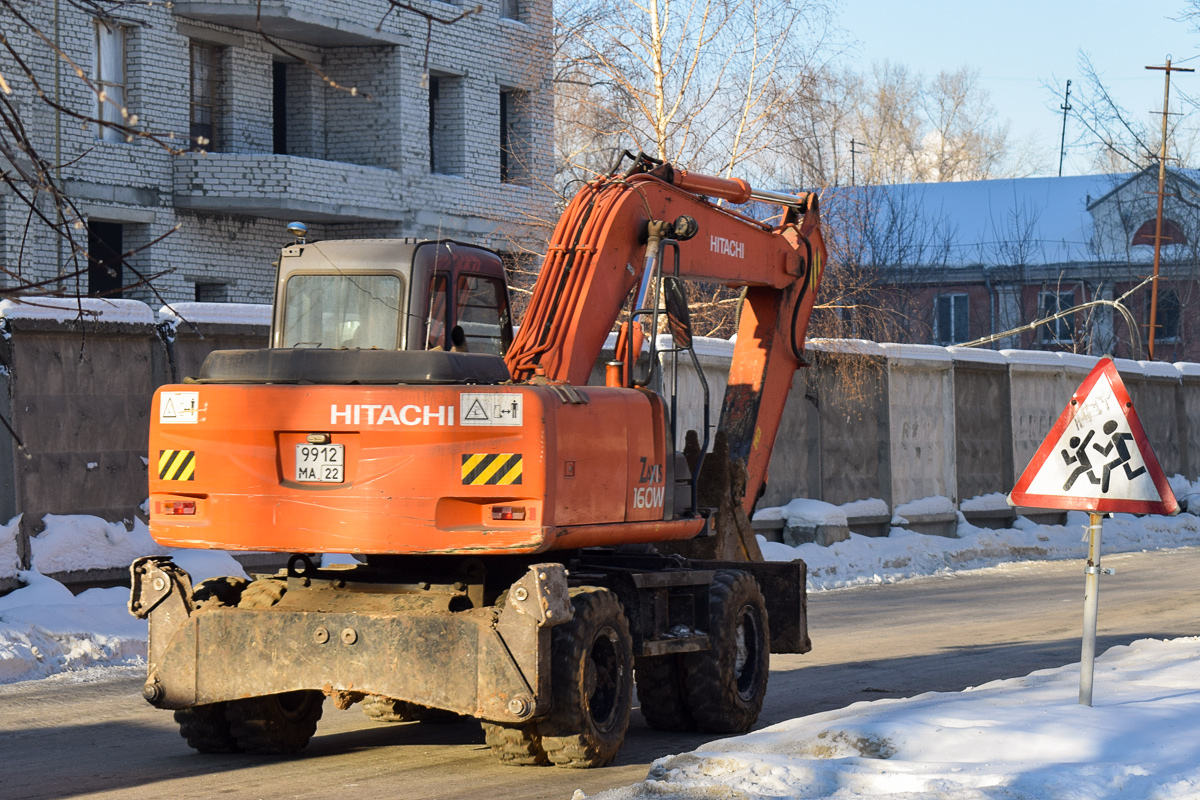 Алтайский край, № 9912 МА 22 — Hitachi ZX160W (общая модель)