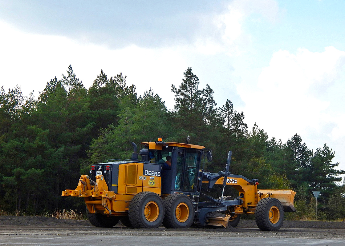 Белгородская область, № 9233 ЕР 31 — John Deere 872G