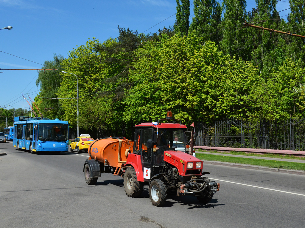 Москва, № (77) Б/Н СТ 0055 — Беларус-320