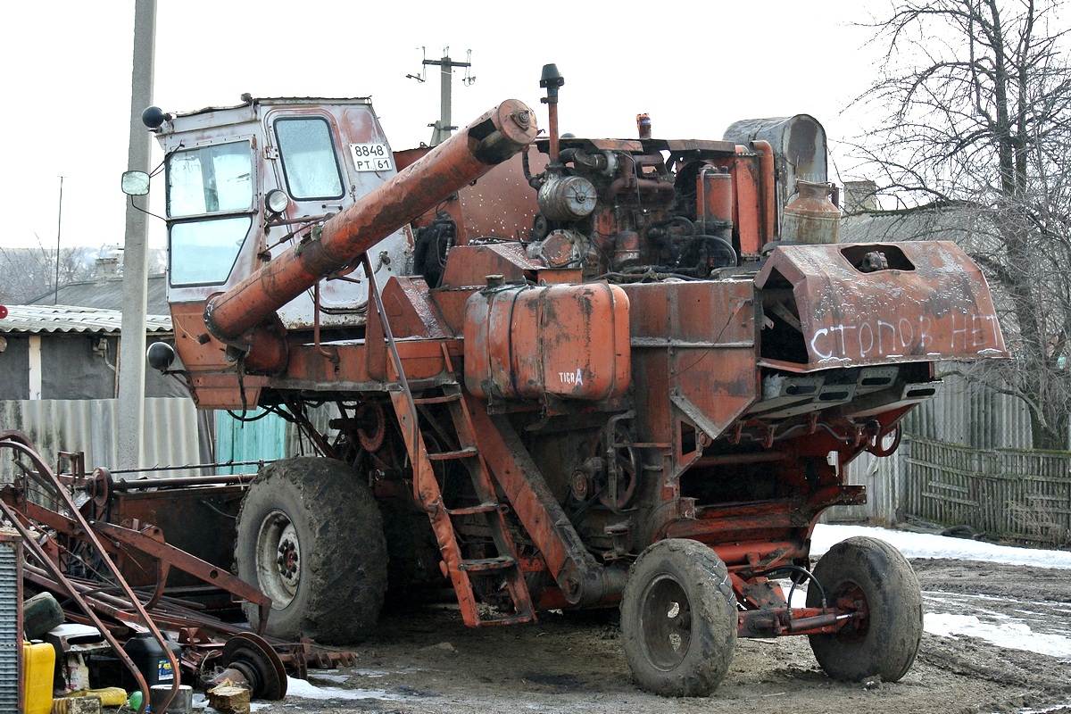 Ростовская область, № 8848 РТ 61 — СК-5 "Нива"