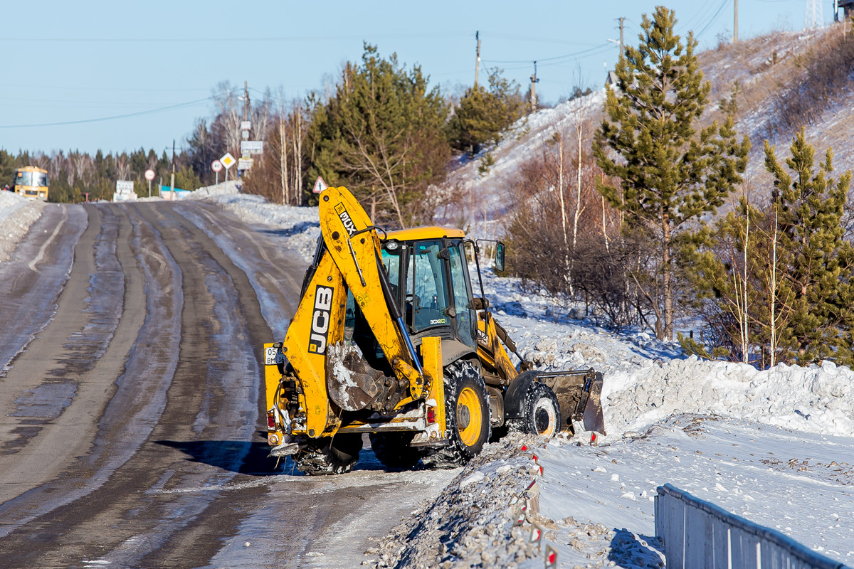 Красноярский край, № 0518 ВМ 36 — JCB 3CX