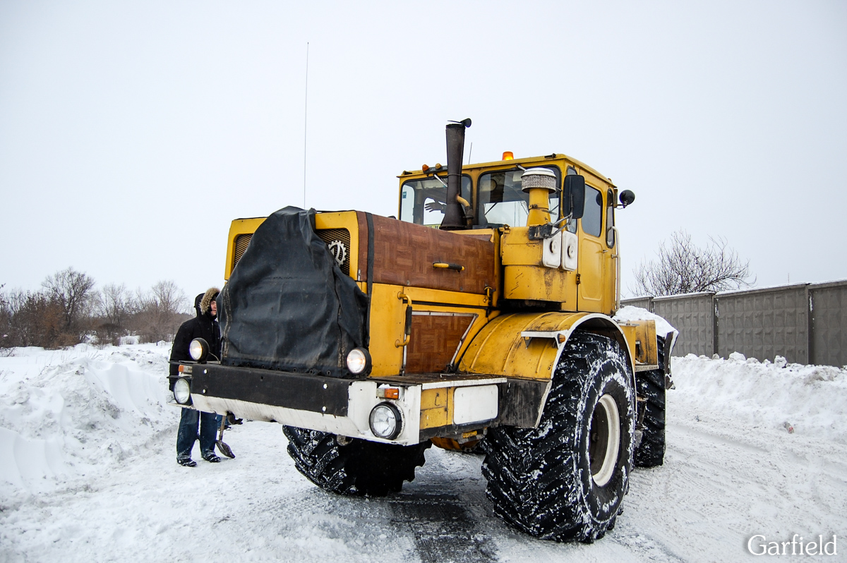 Кемеровская область, № 8140 КУ 42 — К-700А, К-701