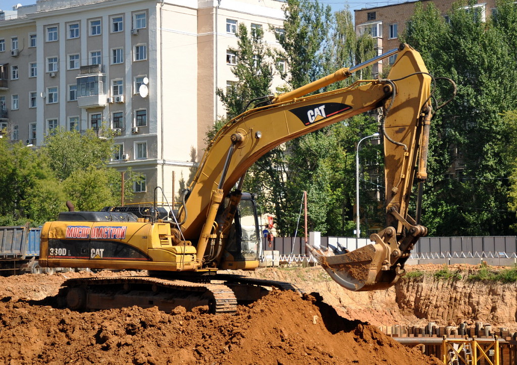 Москва, № 6371 ВМ 77 — Caterpillar 330