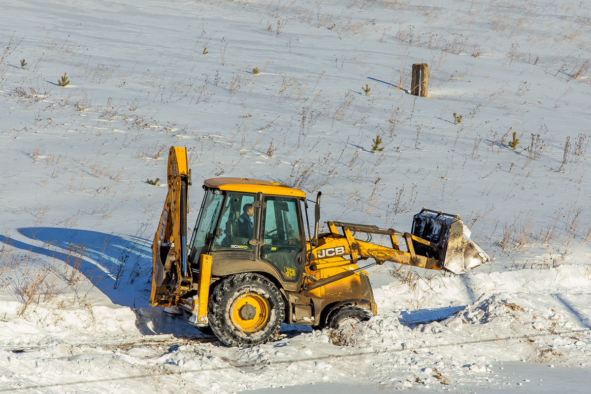 Красноярский край, № 0518 ВМ 36 — JCB 3CX