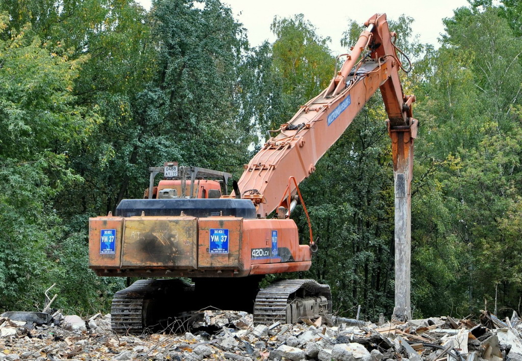 Москва, № 0488 АТ 77 — Doosan DX420LCA