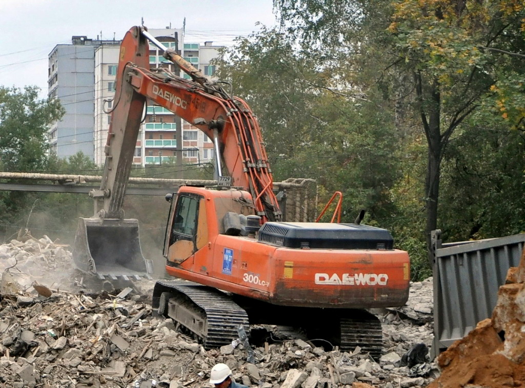 Москва, № 7729 АК 77 — Doosan DX300LCA