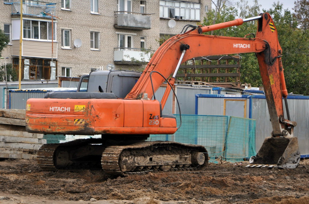 Москва, № (77) Б/Н СТ 0071 — Hitachi EX230 (общая модель)