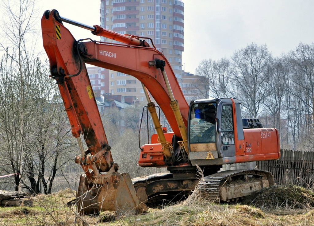 Москва, № 5251 АТ 77 — Hitachi ZX330 (общая модель)