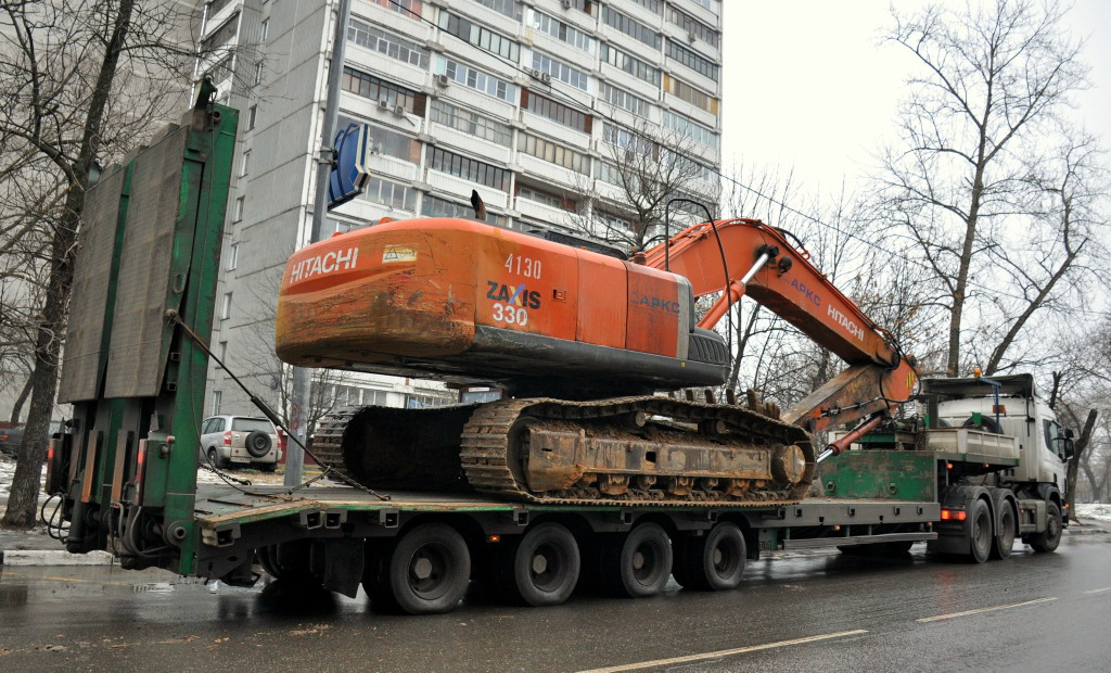 Москва, № 7743 АУ 77 — Hitachi ZX330 (общая модель)