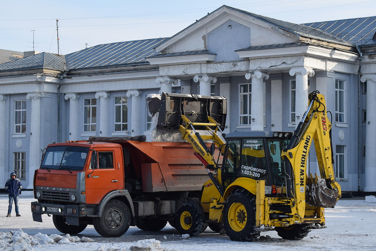 Алтайский край, № 4767 МТ 22 — New Holland B110B