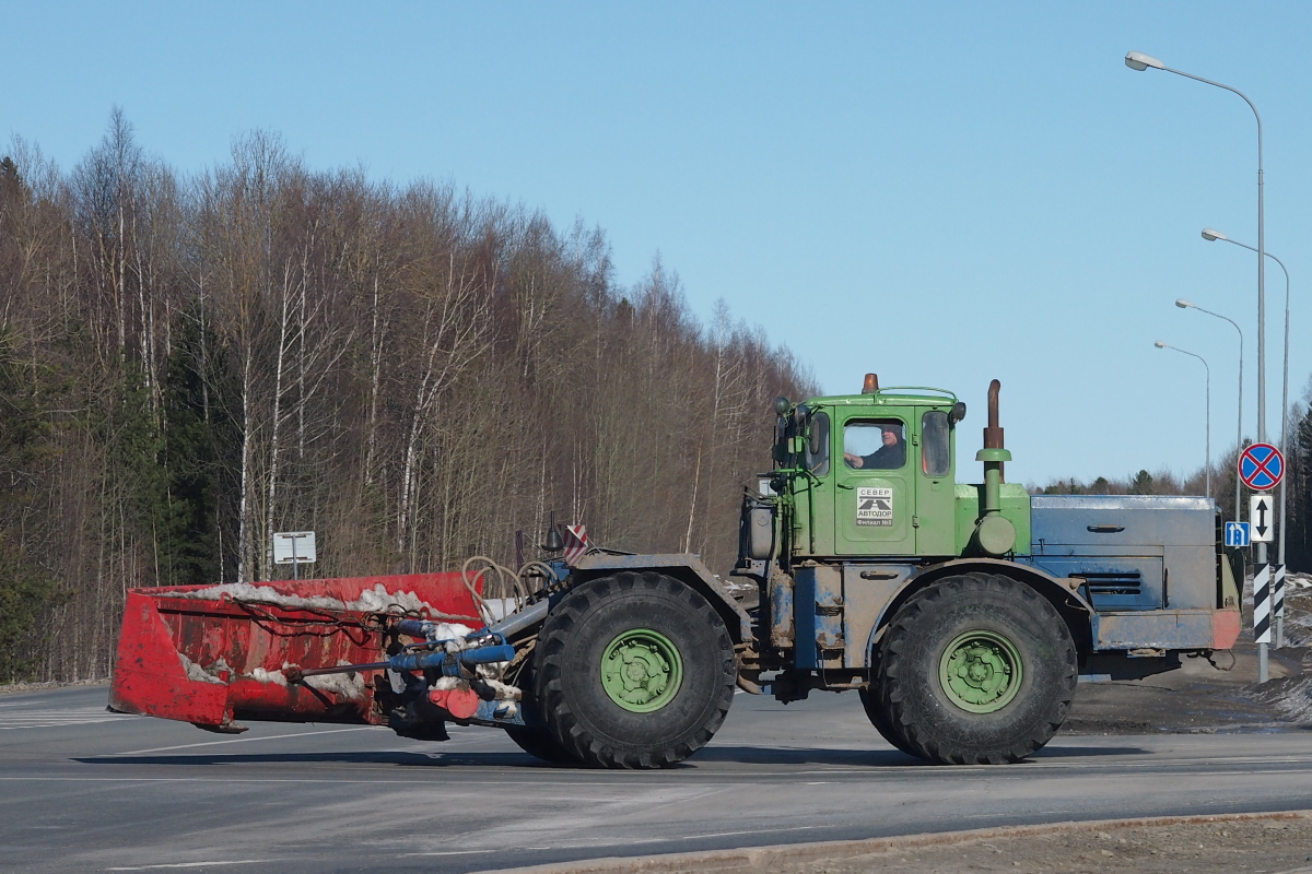 Ханты-Мансийский автоном.округ, № 7791 УВ 86 — К-700А, К-701