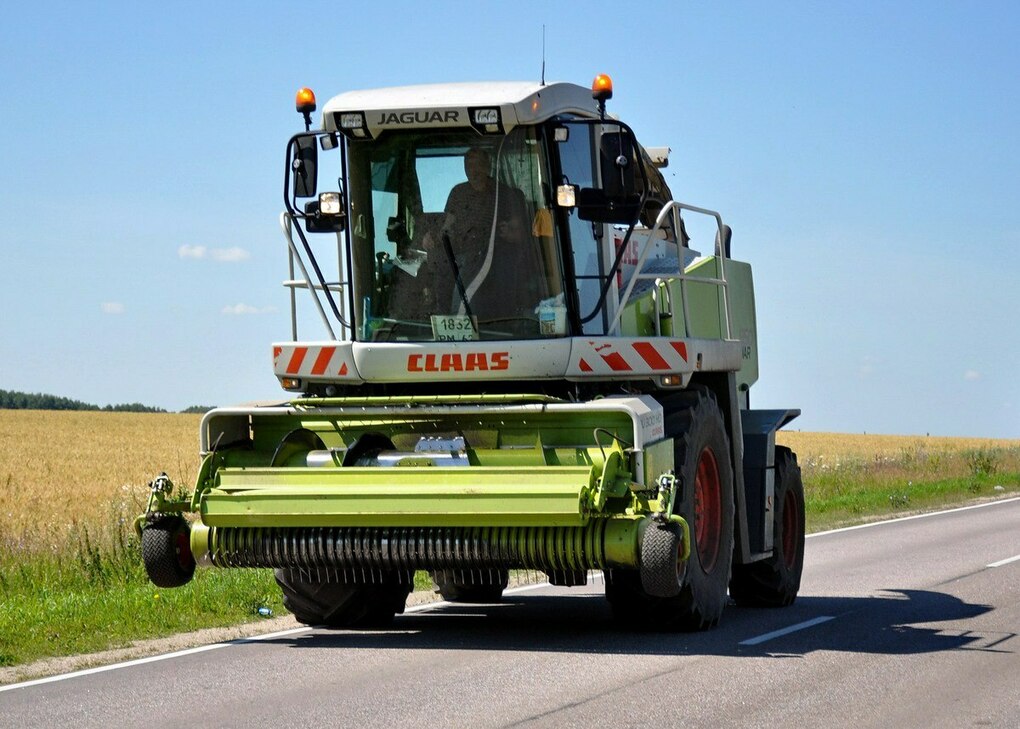 Рязанская область, № 1832 РМ 62 — Claas Jaguar 850