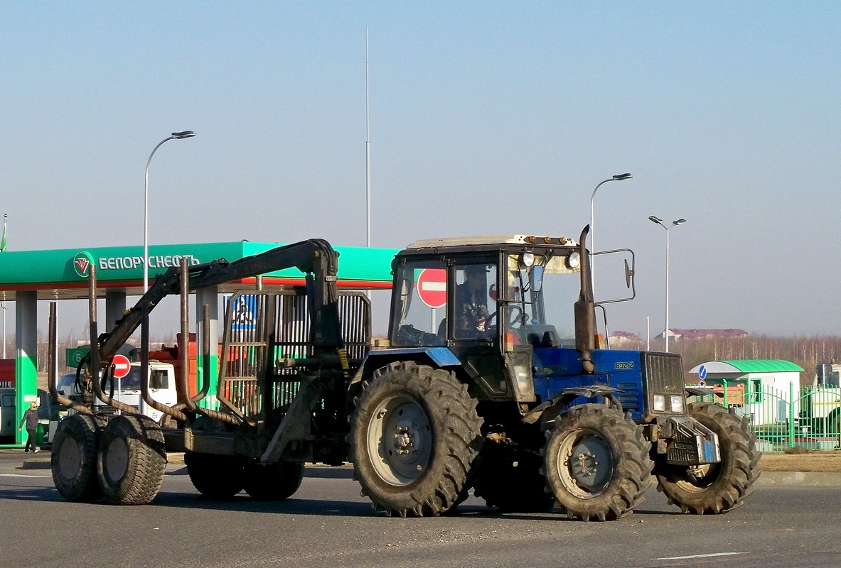 Могилёвская область, № ТВ-6 1444 — Беларус-892.2