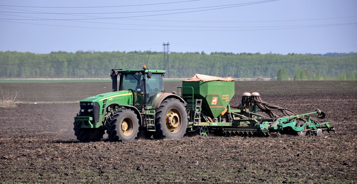 Рязанская область, № (62) Б/Н СТ 0092 — John Deere 8430; Прицепы сельскохозяйственные — Посевные комплексы (общая)