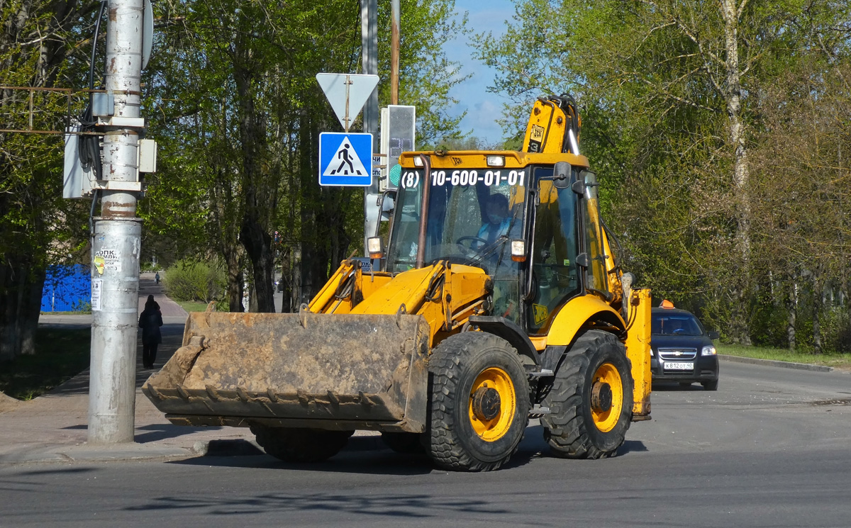 Калужская область, № 1418 КР 40 — JCB 3CX